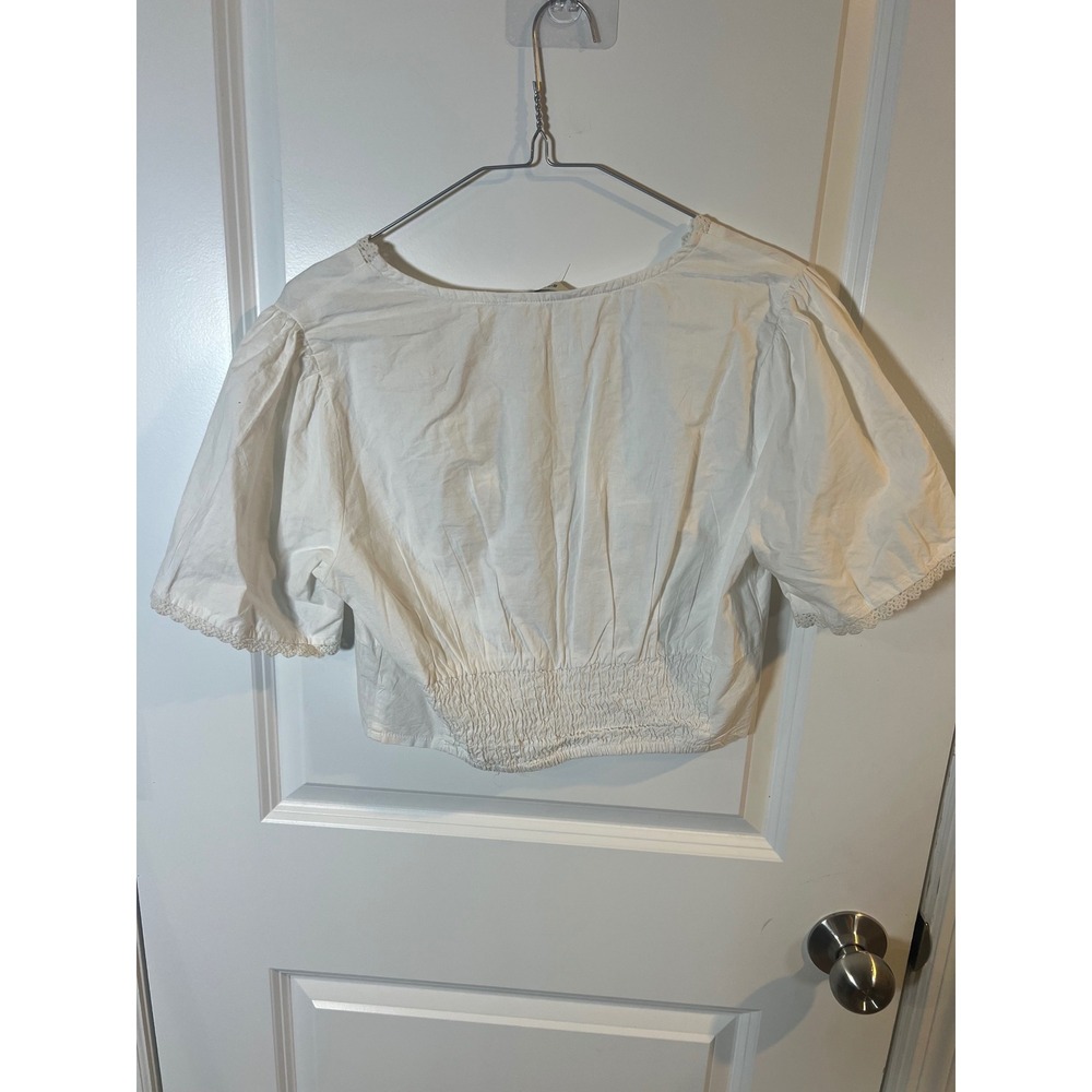 Sim & Sam Womens Cropped Blouse Lace Trim Button Front White XL NWT - Picture 4 of 6